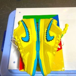 Grateful Dead Nike sb